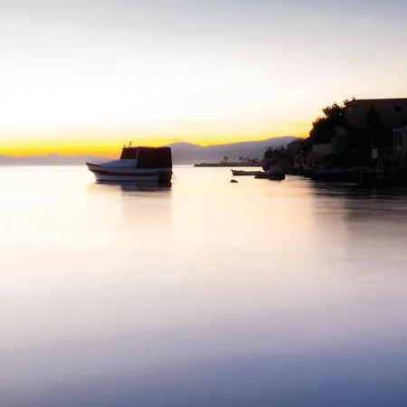 Amazing In Kastel Sucurac With Kitchen * Kastela
