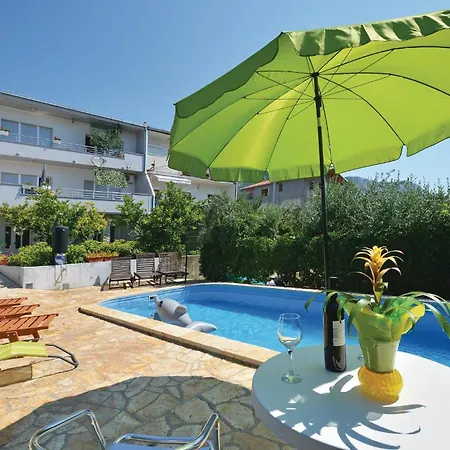 Amazing In Kastel Sucurac With Kitchen *